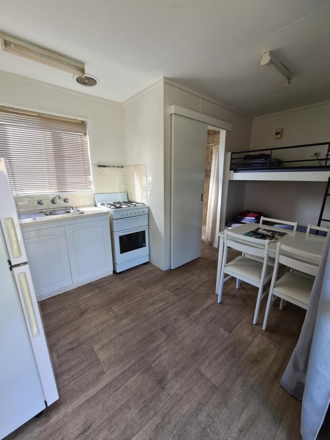 Pinjarra Caravan Park And Cabins Екстериор снимка