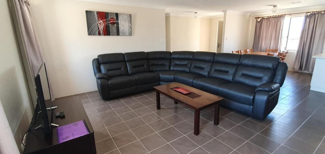 Pinjarra Caravan Park And Cabins Екстериор снимка